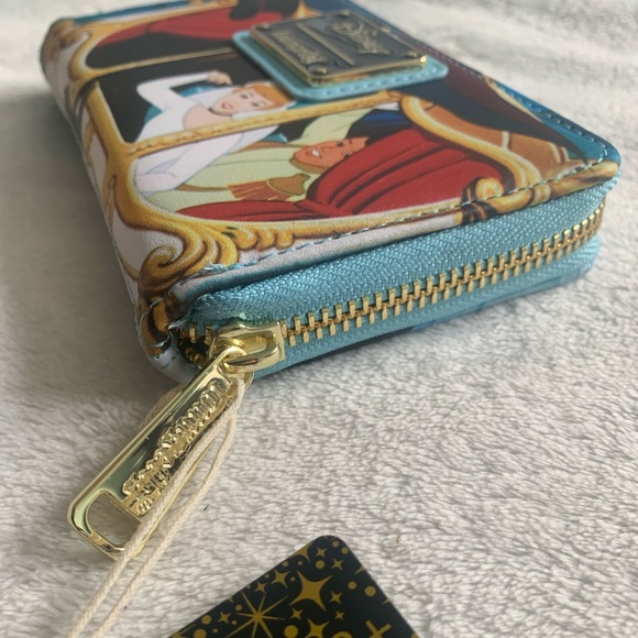 Loungefly x Disney Cinderella Mice Scenes Wallet Purse Bag NWT - Picture 9 of 14